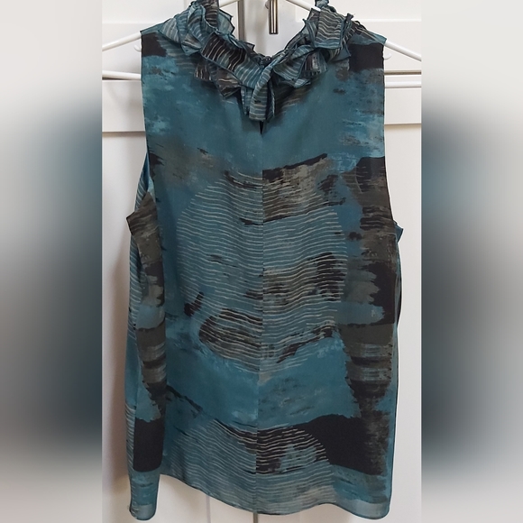 Anne Klein sleeveless blouse - Picture 4 of 6